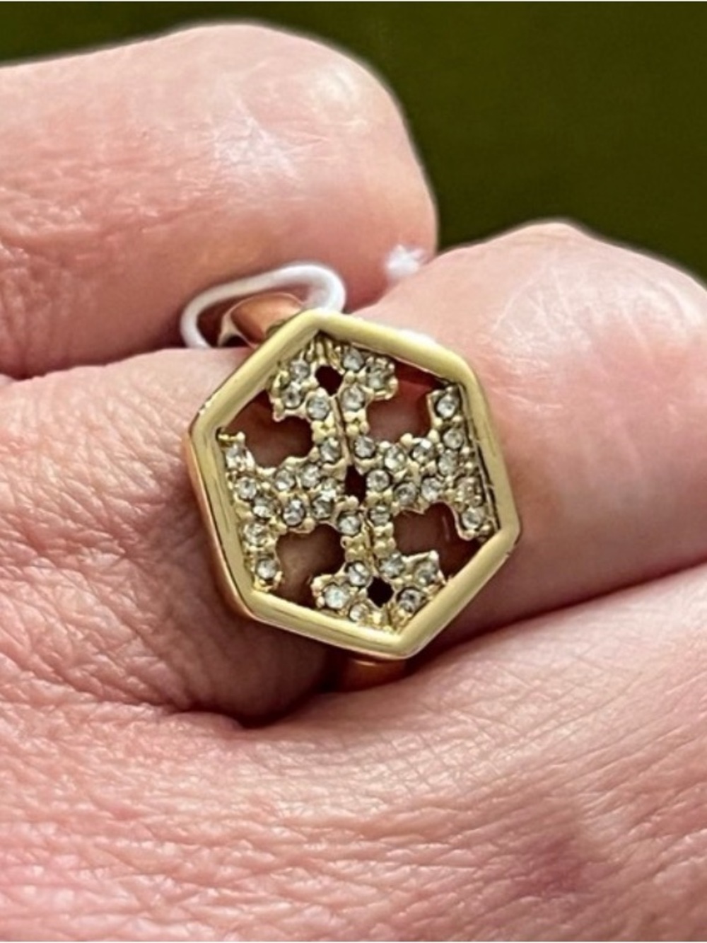 Tory Burch Hexagon Pave Crystal Ring in gold-tone metal. Size 8